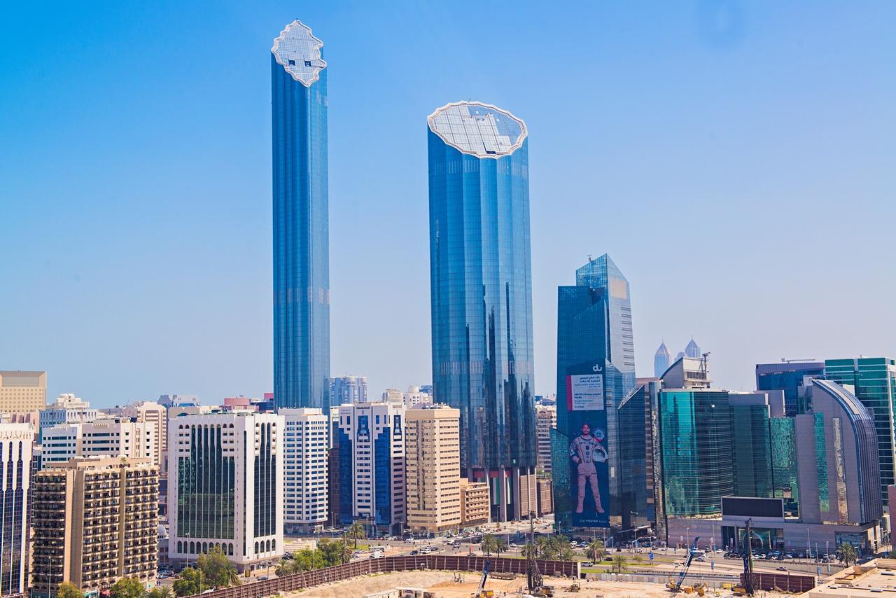 Platinum Hotel Apartments Abu Dhabi Exterior foto