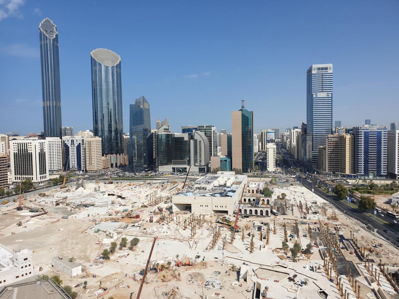 Platinum Hotel Apartments Abu Dhabi Exterior foto